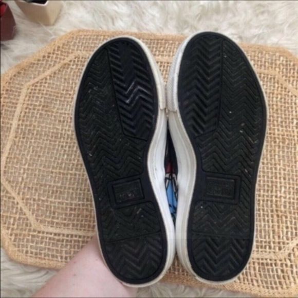 Converse Comic Graffiti Slip On Sneakers - Picture 12 of 12